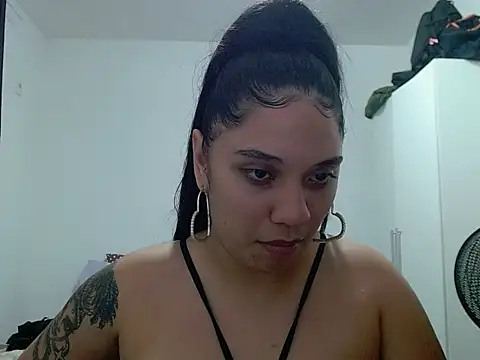 Snapshot of MorganaBelc chatting on November 1, 2025, 11:09 pm MorganaBelc online show from November 1, 2025, 11:09 pm