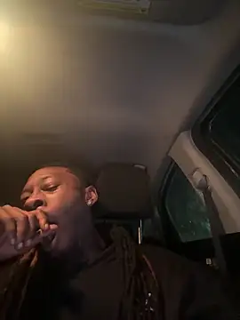 Snapshot of Scattyboo chatting on December 13, 2025, 11:11 pm Scattyboo online show from December 13, 2025, 11:11 pm