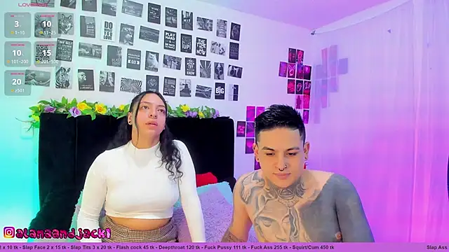 Sarahandzack online show from September 13, 2025, 5:24 pm