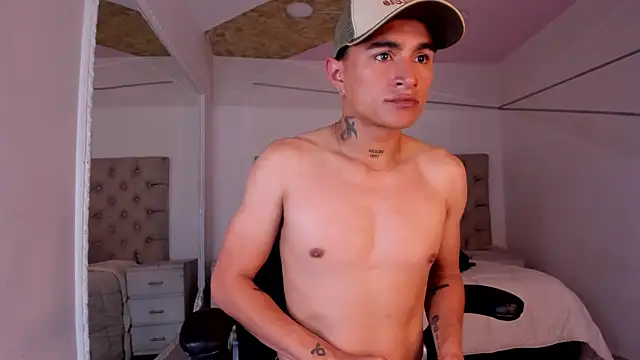 Snapshot of LiamDeep chatting on March 31, 2026, 8:33 pm LiamDeep online show from March 31, 2026, 8:33 pm