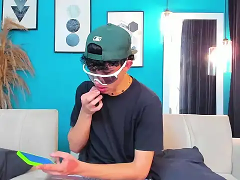 Marcus and Tony online show from March 8, 2026, 3:21 am