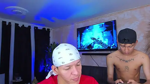 Snapshot of Marcus_and_Tony chatting on September 26, 2025, 4:08 am Marcus and Tony online show from September 26, 2025, 4:08 am