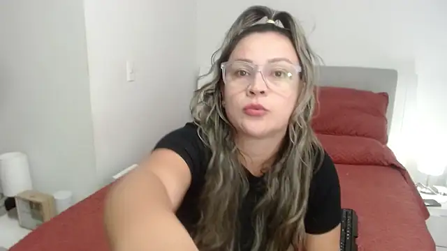 sophie lopez1 online show from October 11, 2025, 3:40 am