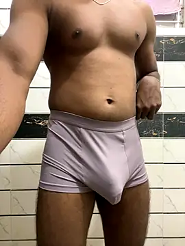 Snapshot of x7bong chatting on October 6, 2025, 12:56 am x7bong online show from October 6, 2025, 12:56 am