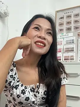 Snapshot of Baby-mmm chatting on October 5, 2025, 6:59 am Baby-mmm online show from October 5, 2025, 6:59 am