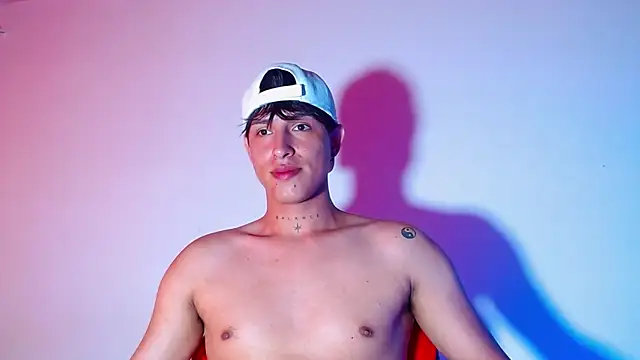 Snapshot of rowanbigboy23 chatting on January 11, 2026, 3:41 pm rowanbigboy23 online show from January 11, 2026, 3:41 pm