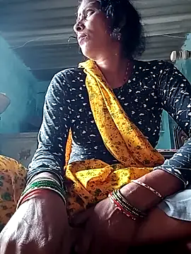 Snapshot of Miss_kiran chatting on September 18, 2025, 5:21 am Miss kiran online show from September 18, 2025, 5:21 am