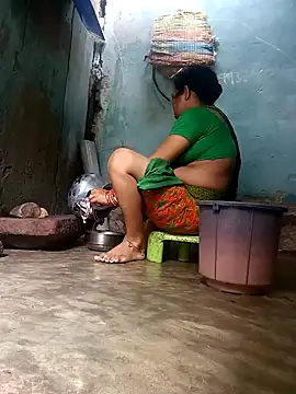 Snapshot of gulapi-gulistan180 chatting on September 24, 2025, 6:31 am gulapi-gulistan180 online show from September 24, 2025, 6:31 am