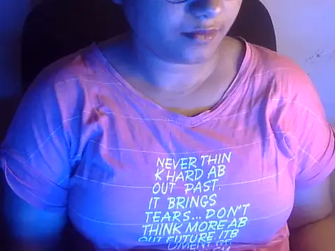 Aanya Hazel online show from September 12, 2025, 9:47 pm