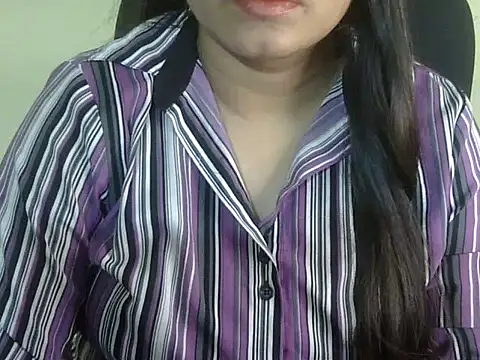 Aanya Hazel online show from October 5, 2025, 3:03 pm