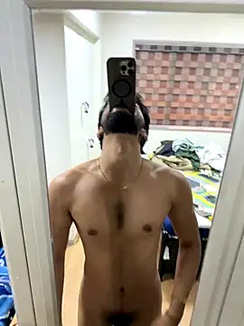 Snapshot of DiabloSinster69 chatting on November 24, 2025, 9:31 am DiabloSinster69 online show from November 24, 2025, 9:31 am