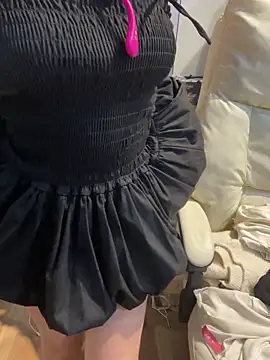 Snapshot of tran_my chatting on February 20, 2026, 6:19 am tran my online show from February 20, 2026, 6:19 am