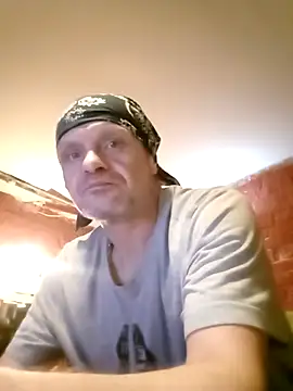 Snapshot of Kuba_Gd chatting on November 6, 2025, 12:47 am Kuba Gd online show from November 6, 2025, 12:47 am