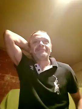 Snapshot of Kuba_Gd chatting on November 30, 2025, 2:23 am Kuba Gd online show from November 30, 2025, 2:23 am