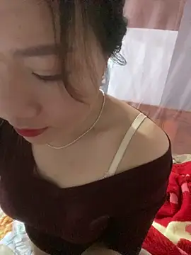 Pyy07 online show from November 11, 2025, 7:25 am