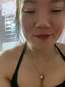 Pyy07 online show from November 21, 2025, 2:05 pm