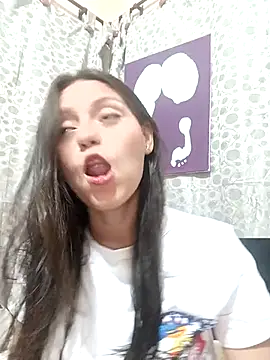 Snapshot of Lahila_ chatting on March 31, 2026, 10:01 pm Lahila online show from March 31, 2026, 10:01 pm