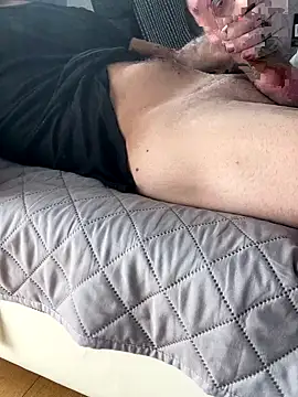 Snapshot of bananasex204 chatting on October 11, 2025, 1:56 pm bananasex204 online show from October 11, 2025, 1:56 pm