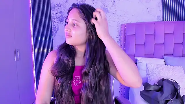 Laly Cherry  online show from October 3, 2025, 12:28 pm