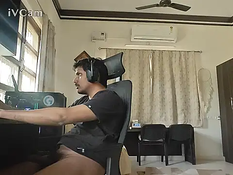 Snapshot of Bakasur_19 chatting on January 9, 2026, 8:54 am Bakasur 19 online show from January 9, 2026, 8:54 am