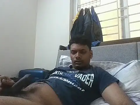 Snapshot of Bakasur_19 chatting on April 23, 2026, 5:14 am Bakasur 19 online show from April 23, 2026, 5:14 am