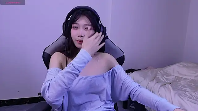 Snapshot of Linbaibai chatting on May 25, 2026, 3:33 pm Linbaibai online show from May 25, 2026, 3:33 pm