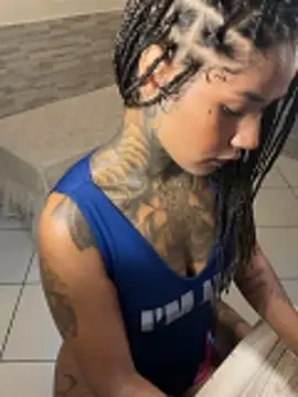 Snapshot of xbigpeach chatting on February 27, 2026, 8:52 pm xbigpeach online show from February 27, 2026, 8:52 pm