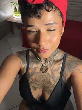 Snapshot of xbigpeach chatting on January 15, 2026, 11:19 pm xbigpeach online show from January 15, 2026, 11:19 pm