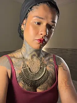 Snapshot of xbigpeach chatting on February 23, 2026, 9:37 pm xbigpeach online show from February 23, 2026, 9:37 pm