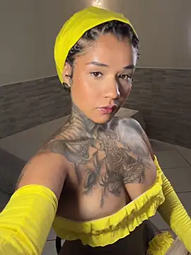 Snapshot of xbigpeach chatting on February 22, 2026, 1:19 am xbigpeach online show from February 22, 2026, 1:19 am