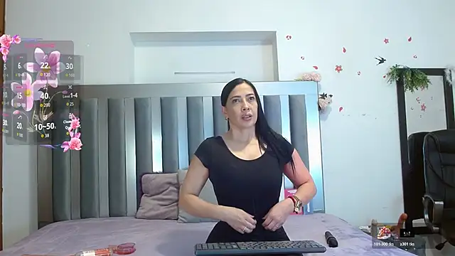 cortney tayler online show from November 26, 2025, 1:55 pm