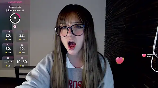 babedooll online show from September 25, 2025, 3:01 am