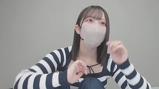 Sakura sweety online show from December 15, 2025, 2:39 am