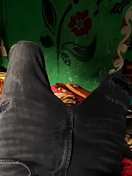 Snapshot of biswasb900 chatting on December 17, 2025, 10:42 am biswasb900 online show from December 17, 2025, 10:42 am