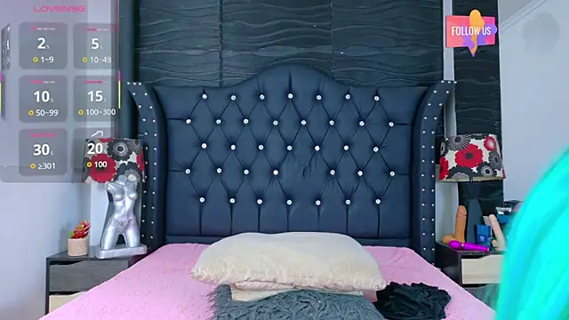 Snapshot of Keysha_Queen_ chatting on October 29, 2025, 12:15 pm Keysha Queen online show from October 29, 2025, 12:15 pm