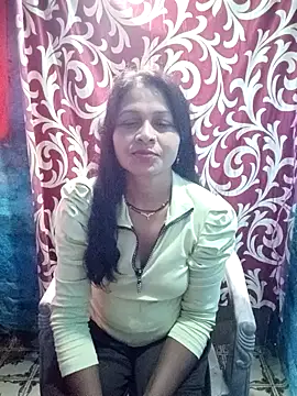 Snapshot of Sexy_Ruby04 chatting on October 6, 2025, 9:32 am Sexy Ruby04 online show from October 6, 2025, 9:32 am