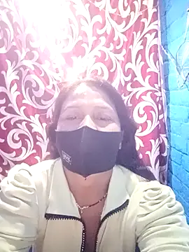 Snapshot of Sexy_Ruby04 chatting on October 22, 2025, 2:27 pm Sexy Ruby04 online show from October 22, 2025, 2:27 pm