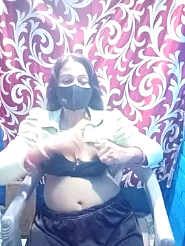 Snapshot of Sexy_Ruby04 chatting on November 7, 2025, 4:22 pm Sexy Ruby04 online show from November 7, 2025, 4:22 pm