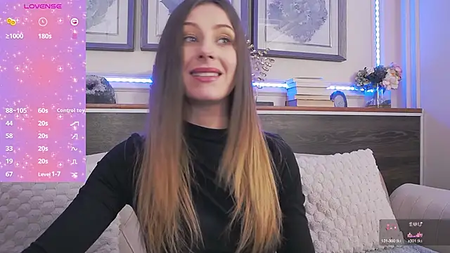 Snapshot of MuseDollX chatting on October 14, 2025, 7:58 pm MuseDollX online show from October 14, 2025, 7:58 pm