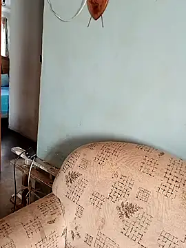 Snapshot of sweetdebbiexxxx chatting on November 25, 2025, 2:39 pm sweetdebbiexxxx online show from November 25, 2025, 2:39 pm