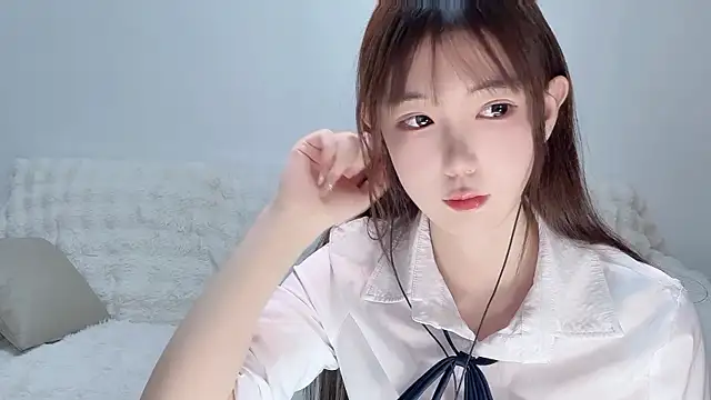 Xiao-runbao online show from November 12, 2025, 2:54 pm