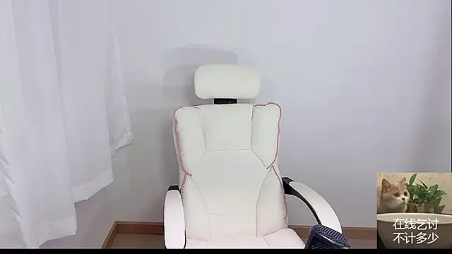 Xiao-runbao online show from September 21, 2025, 2:00 pm