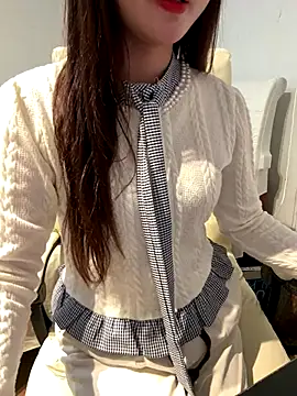 susu baby online show from December 22, 2025, 2:17 pm