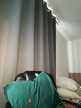 -RAHELA- online show from November 1, 2025, 10:31 am