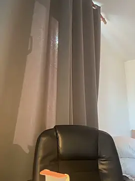 -RAHELA- online show from October 31, 2025, 9:28 am