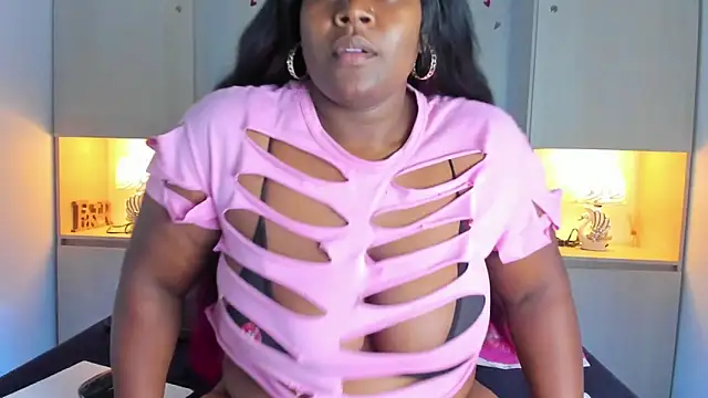 EmaRhodes online show from October 30, 2025, 8:06 pm