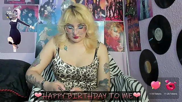 Snapshot of Avril_Maria chatting on September 17, 2025, 5:59 pm Avril Maria online show from September 17, 2025, 5:59 pm