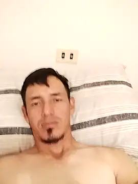 Snapshot of JuanD_vero chatting on September 15, 2025, 6:30 pm JuanD vero online show from September 15, 2025, 6:30 pm