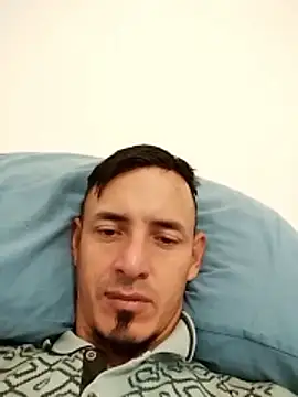 Snapshot of JuanD_vero chatting on November 27, 2025, 8:48 am JuanD vero online show from November 27, 2025, 8:48 am
