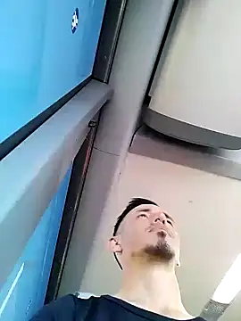 Snapshot of JuanD_vero chatting on September 29, 2025, 3:17 pm JuanD vero online show from September 29, 2025, 3:17 pm